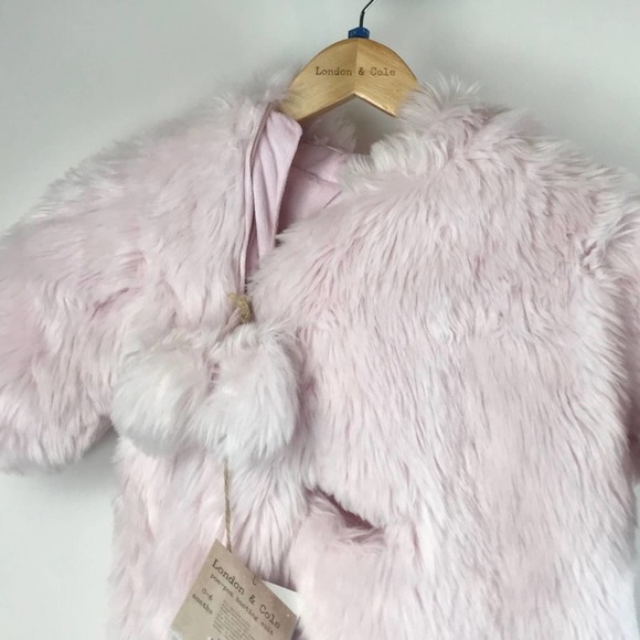 London & Cole Pink Faux Fur Baby Bunting Snow Suit 0-6 months Pom Poms - Picture 4 of 7